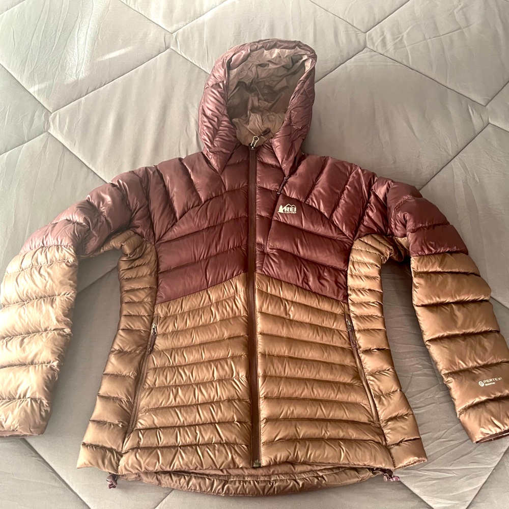 REI Magma Down Jacket Women’s Medium